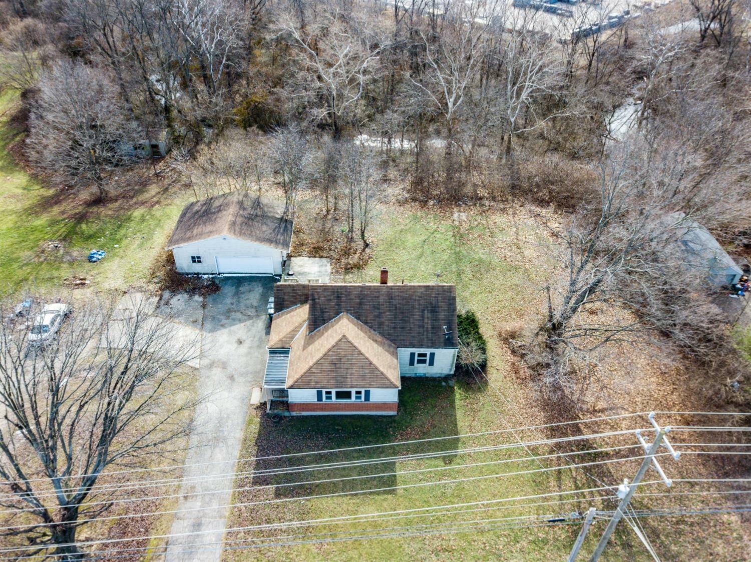 Property Photo: 705 Tylersville Rd OH 45040