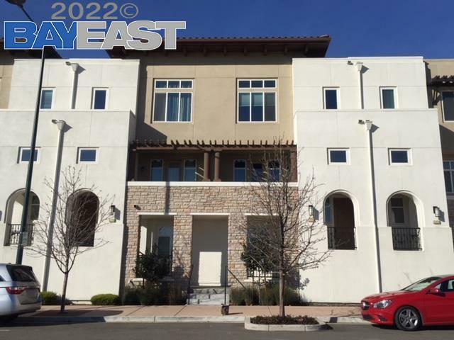 Property Photo: 5332 Campus Dr CA 94568