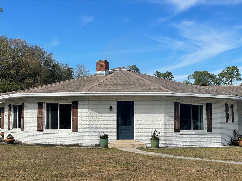 Property Photo:  1908 Foxhollow Drive E  FL 33823 