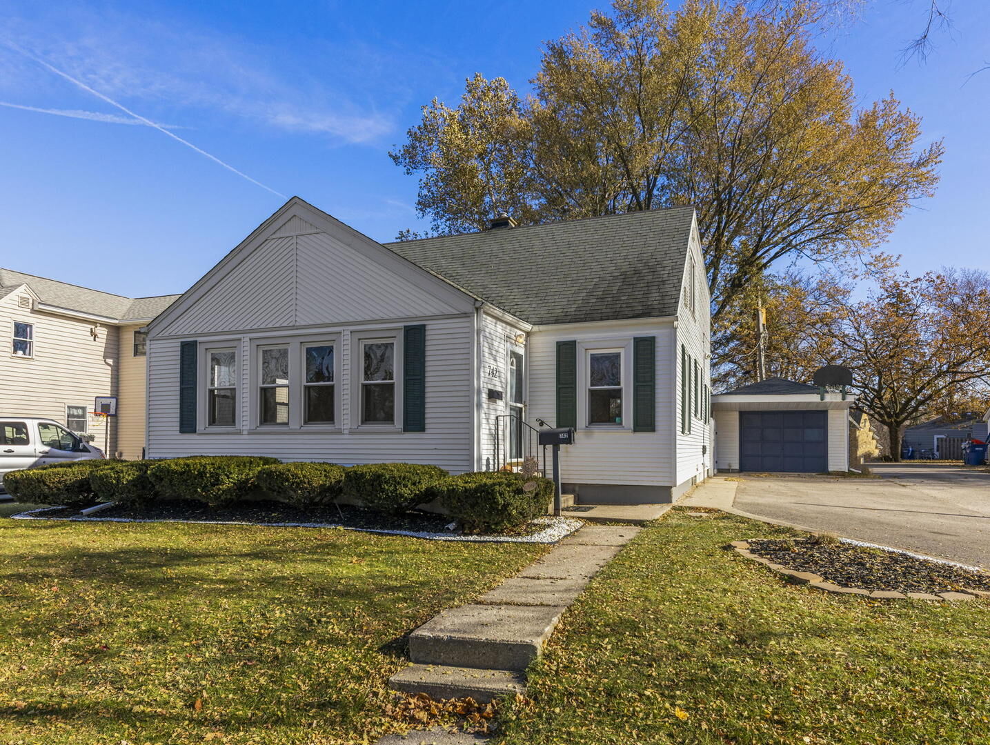Property Photo:  742 Ellwood Avenue  IL 60115 