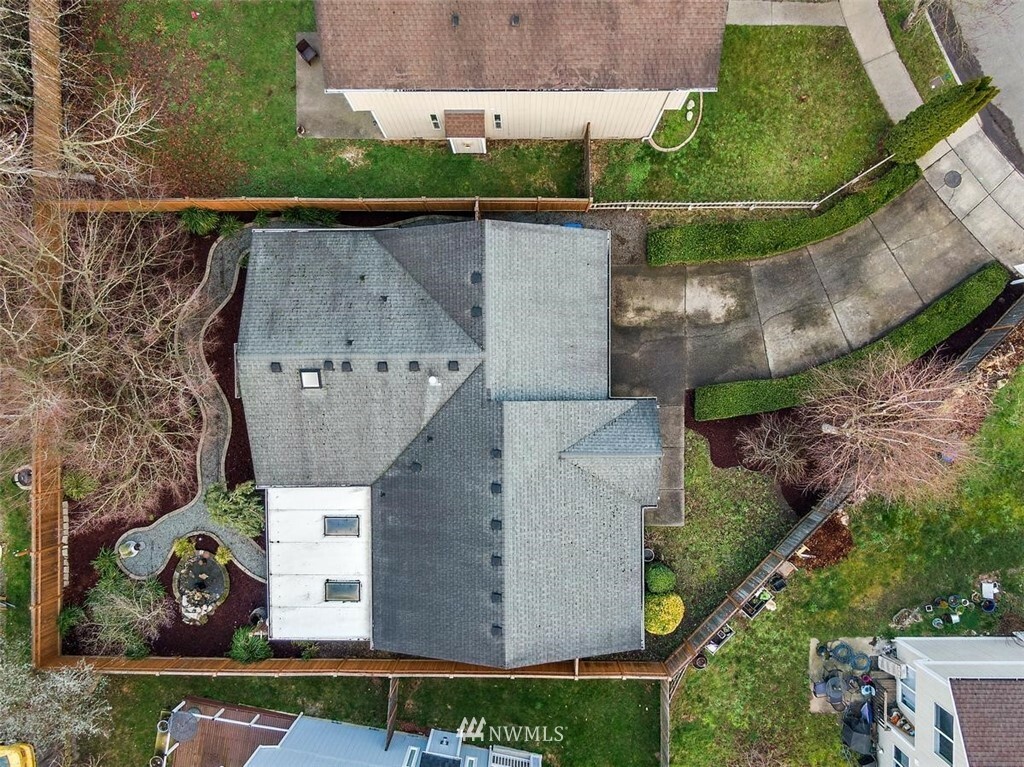 Property Photo: 15811 Washington Street WA 98390