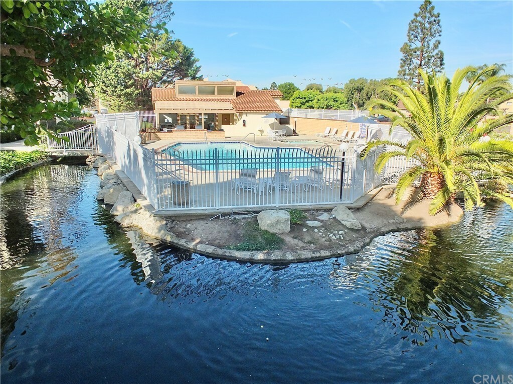 Property Photo:  16542 Blackbeard Lane 102  CA 92649 