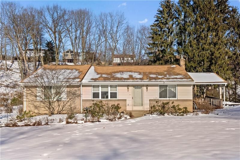 Property Photo: 1795 Hedwig Dr PA 15101