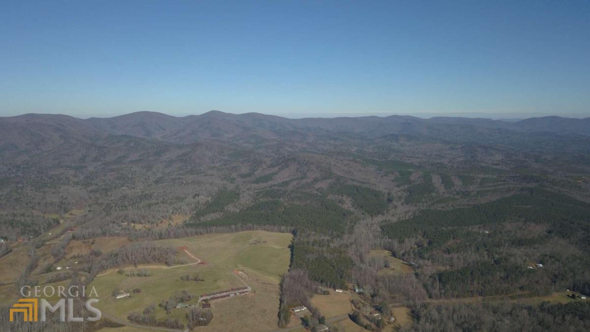 Property Photo: 765 Guy Waters Road GA 30533