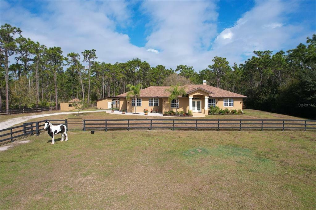 Property Photo:  30215 Saddlebag Trail  FL 34251 