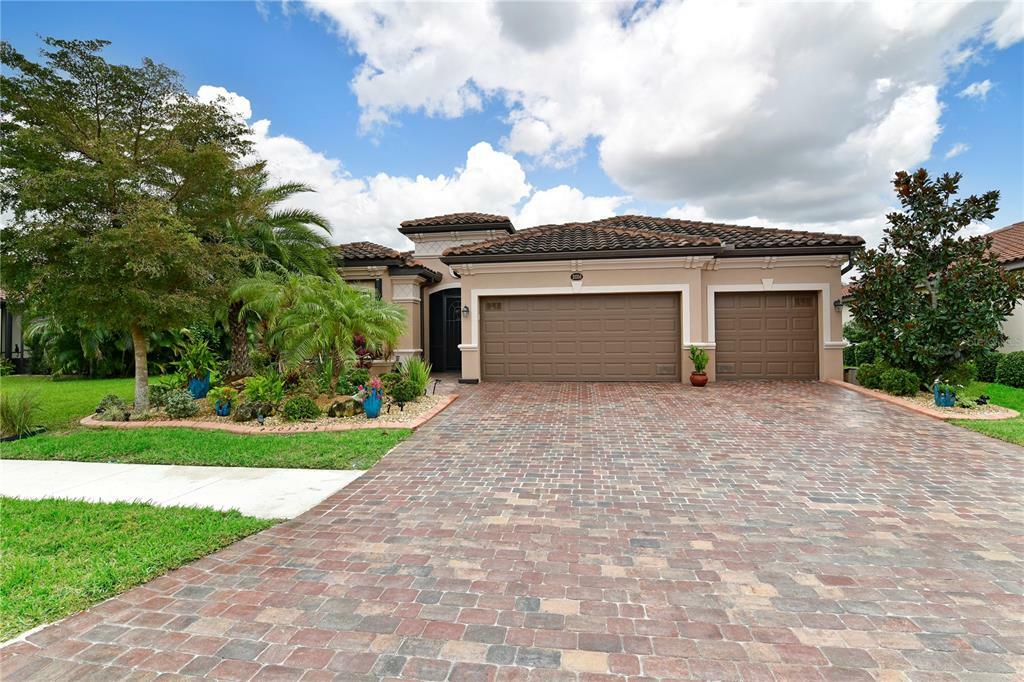 Property Photo:  20350 Granlago Drive  FL 34293 