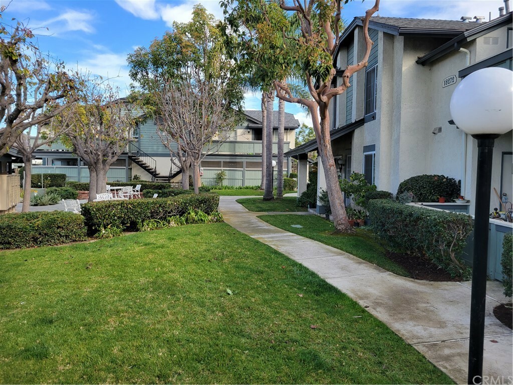 18272 Parkview Lane 203  Huntington Beach CA 92648 photo