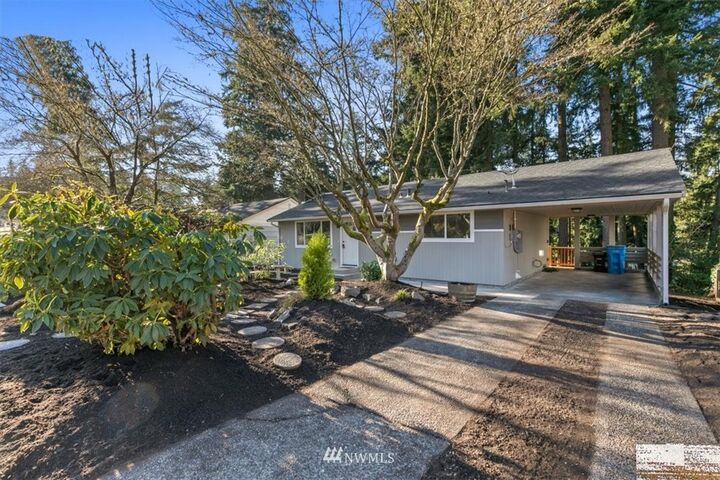 Property Photo:  20121 7th Avenue NE  WA 98155 