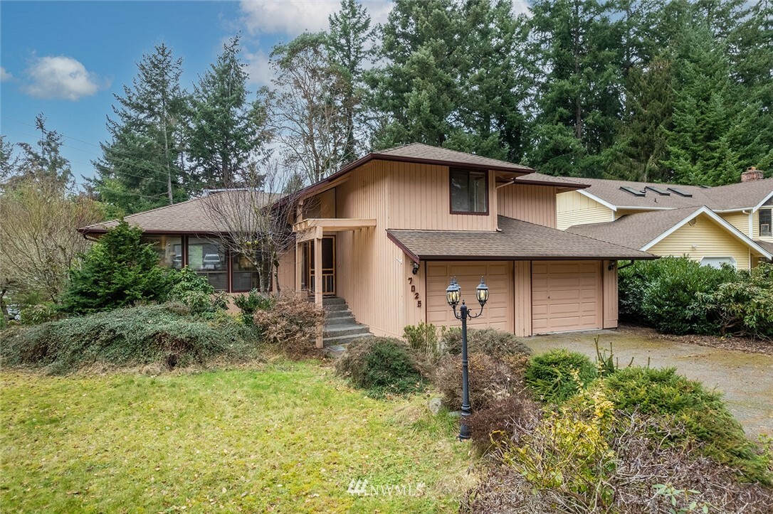 Property Photo:  7025 Cameo Drive SW  WA 98498 