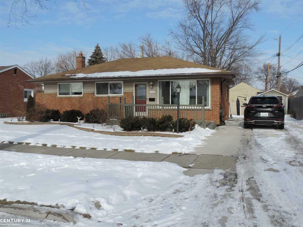 Property Photo:  5325 Canterbury  MI 48092 