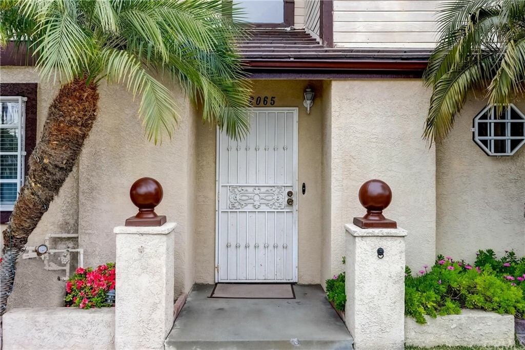 Property Photo: 2065 Santa Ana S CA 90059