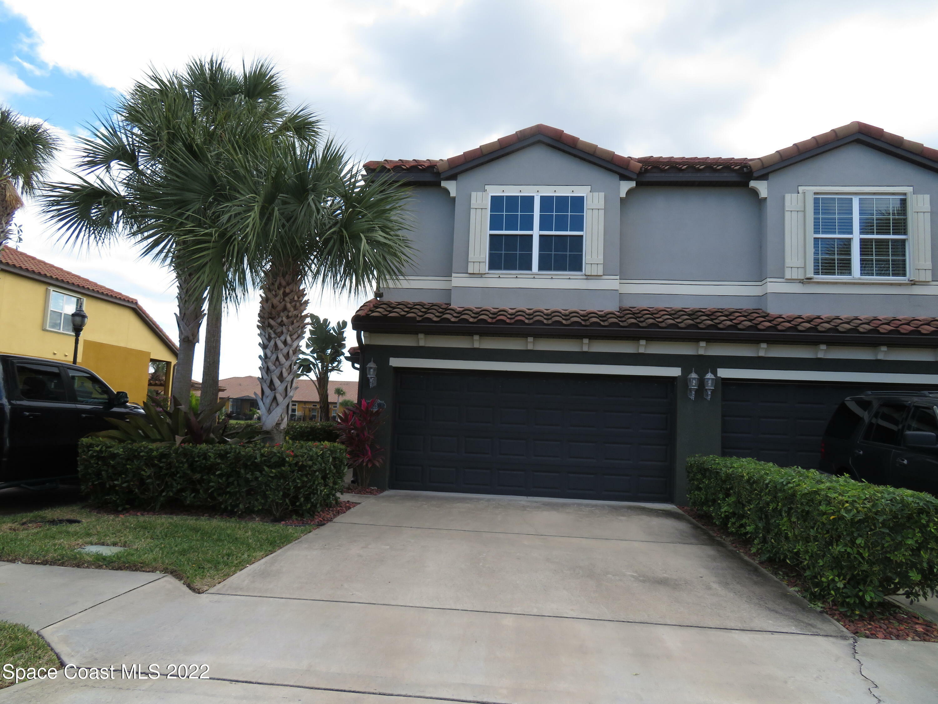 Property Photo:  125 Redondo Drive  FL 32937 