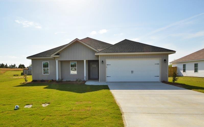 Property Photo: 26 Cole Drive GA 31036