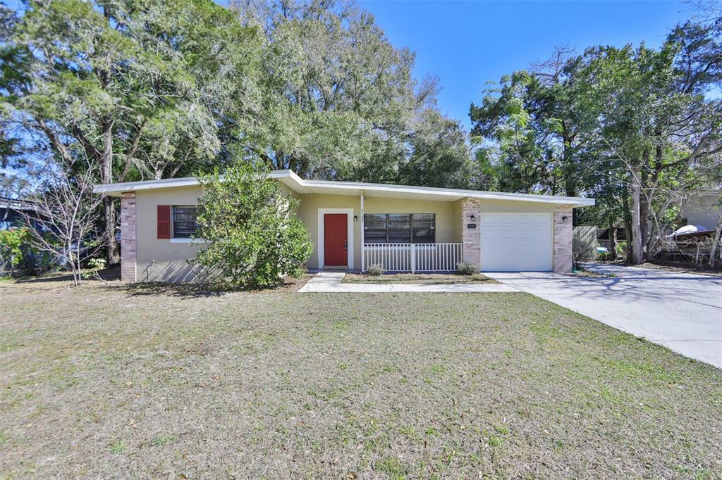 Property Photo:  7127 Flounder Drive  FL 33617 