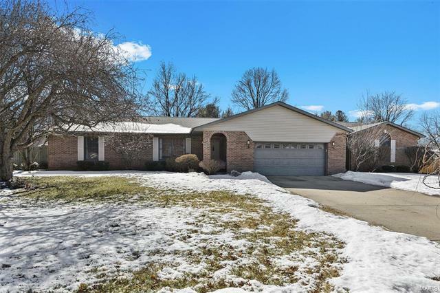 Property Photo: 9 Aspenleaf Lane 62223