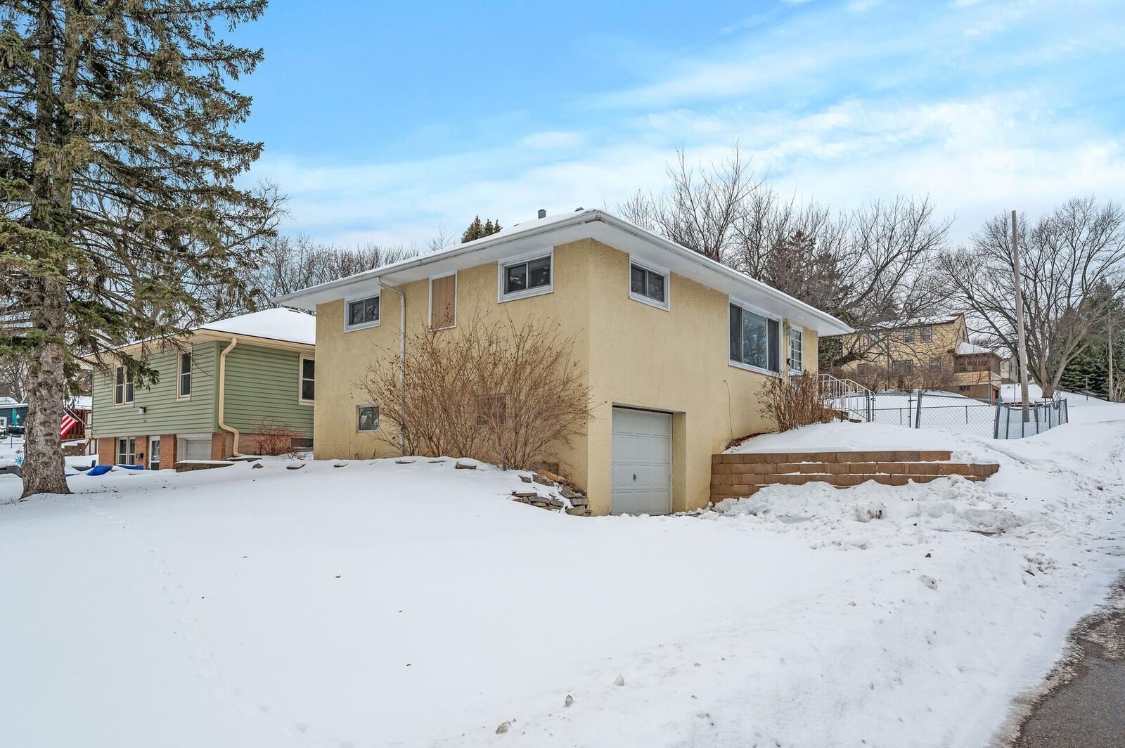 Property Photo:  559 18th Avenue N  MN 55075 