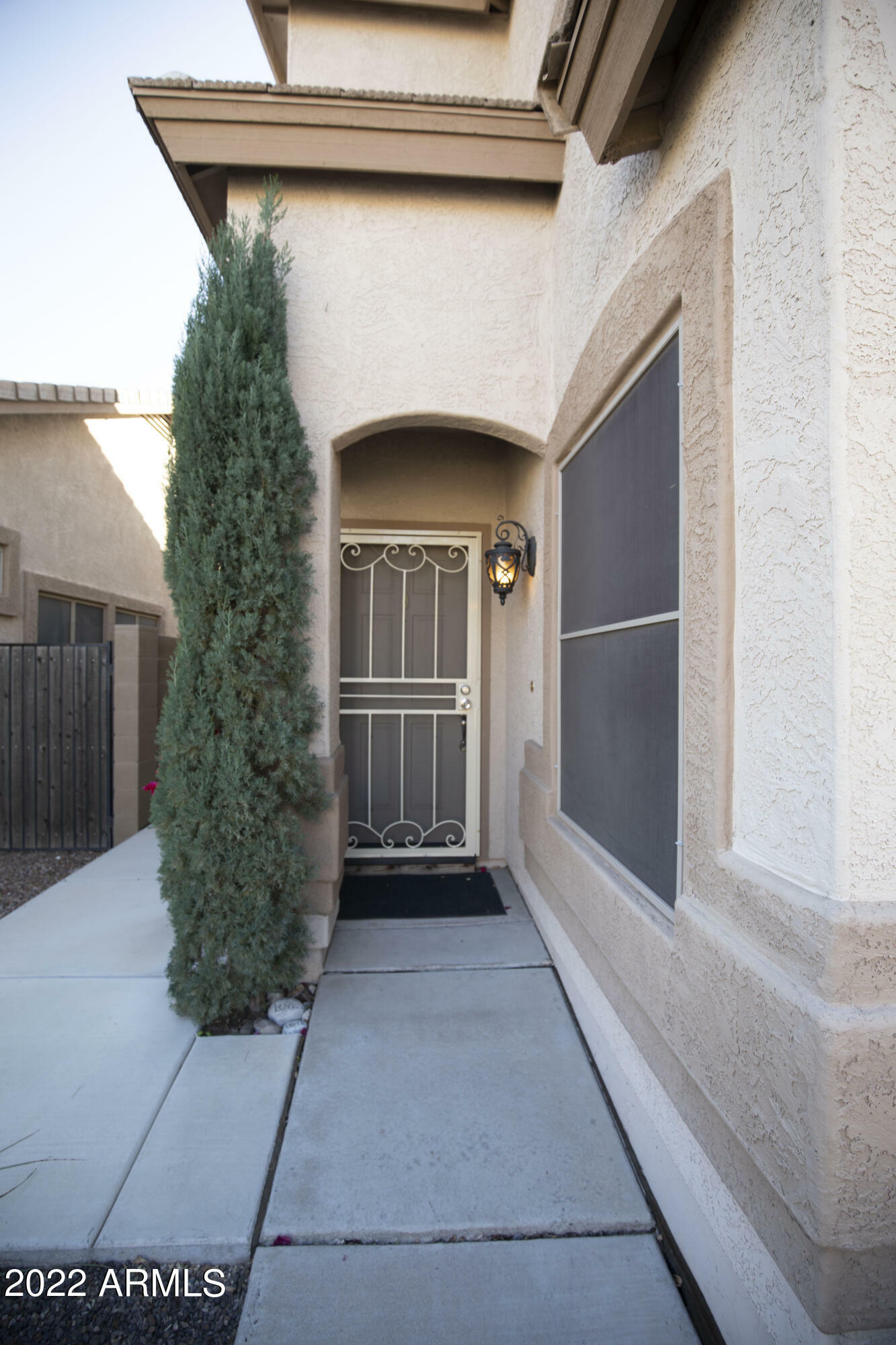 Property Photo:  44 S Greenfield Road  AZ 85206 