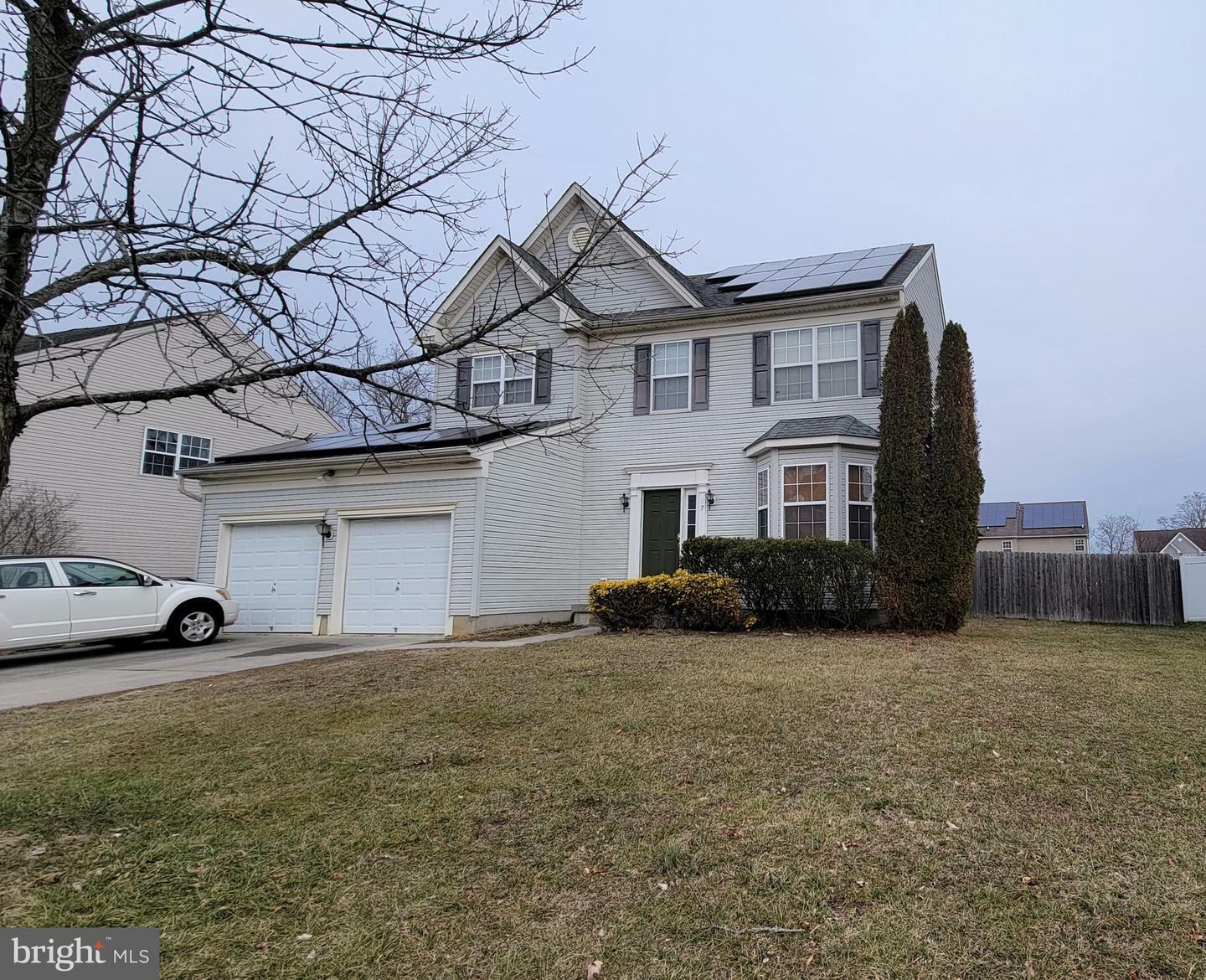 Property Photo:  7 Hemlock Lane  NJ 08081 