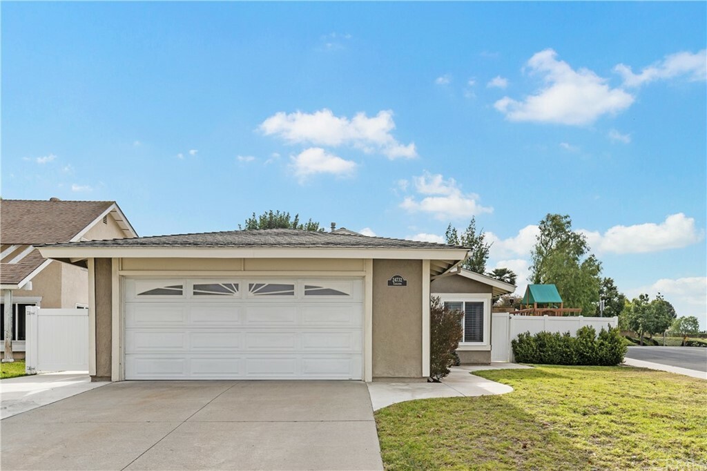 Property Photo: 24732 Tarazona CA 92692