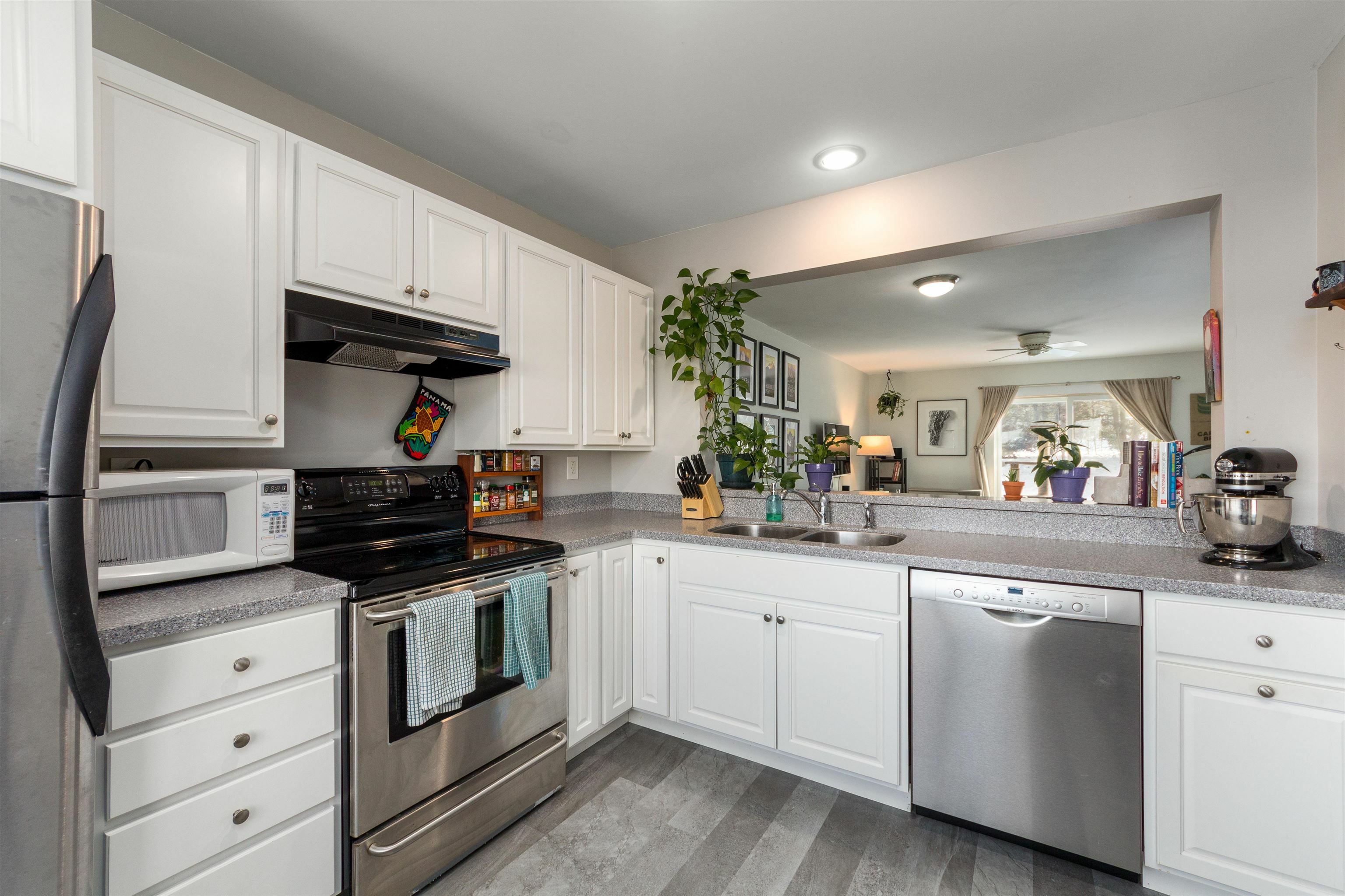 Property Photo: 39 Overlook Drive VT 05403