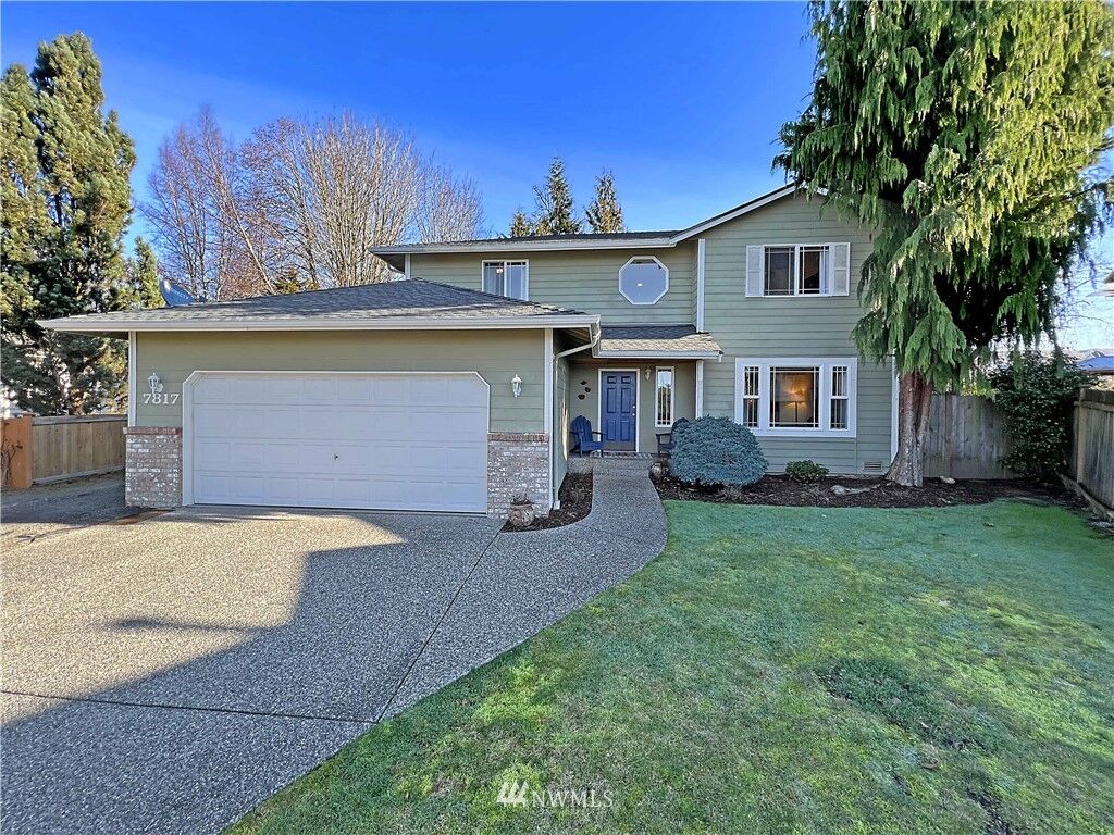 Property Photo:  7817 73rd Place NE  WA 98270 