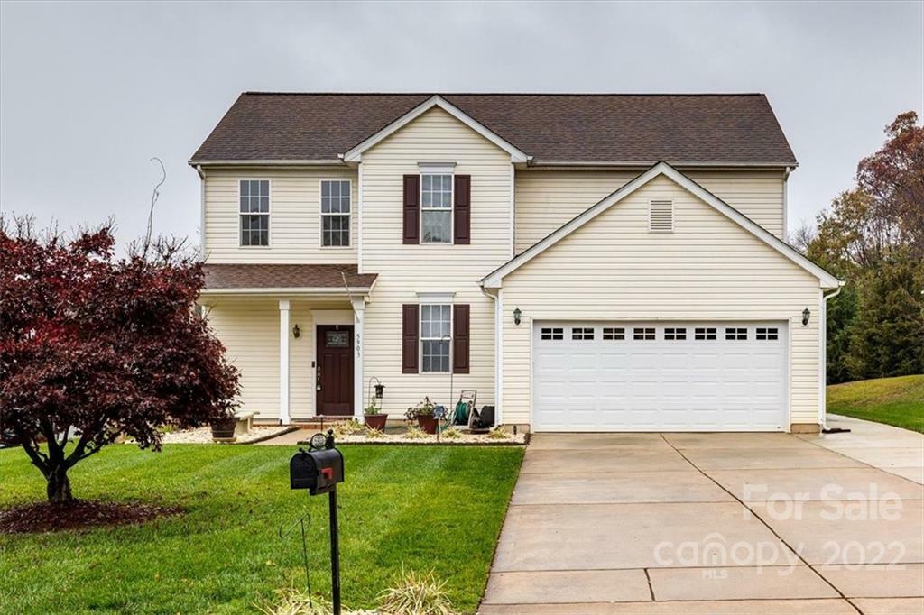 Property Photo: 5903 Vista Verde Court 168 NC 28273
