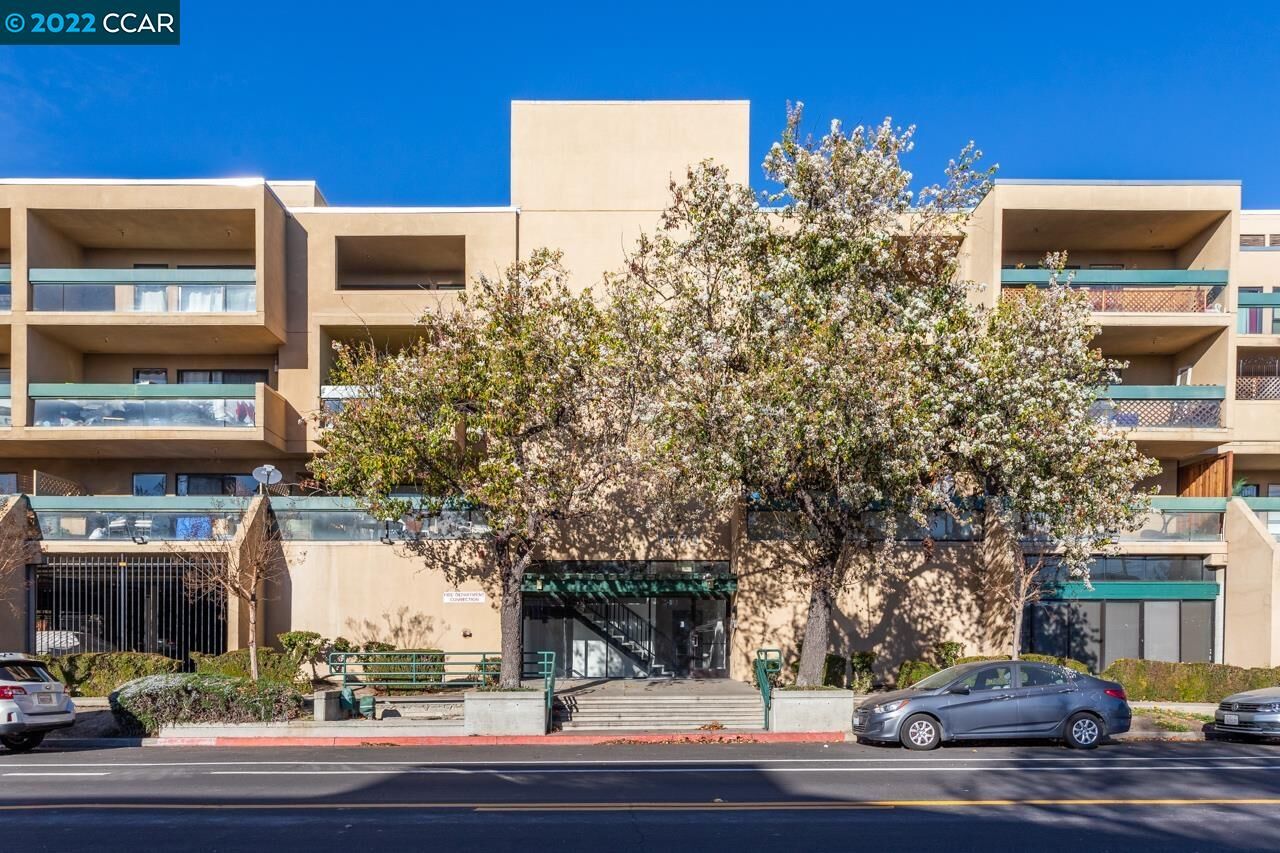 Property Photo: 1771 Broadway St 203 CA 94520