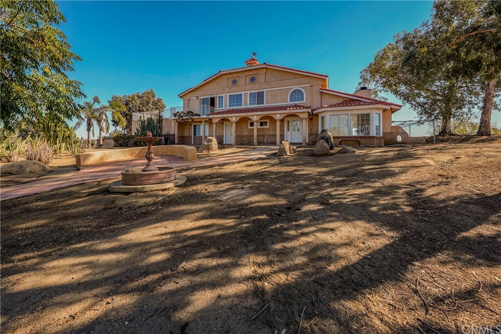 Property Photo:  22186 Piedras Road  CA 92570 