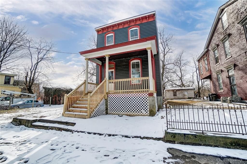 Property Photo:  1539 Merrimac Street  OH 45207 
