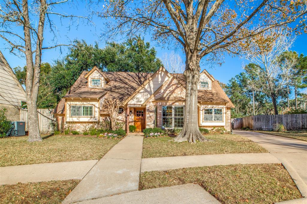 Property Photo: 1819 Berryfield Drive TX 77077