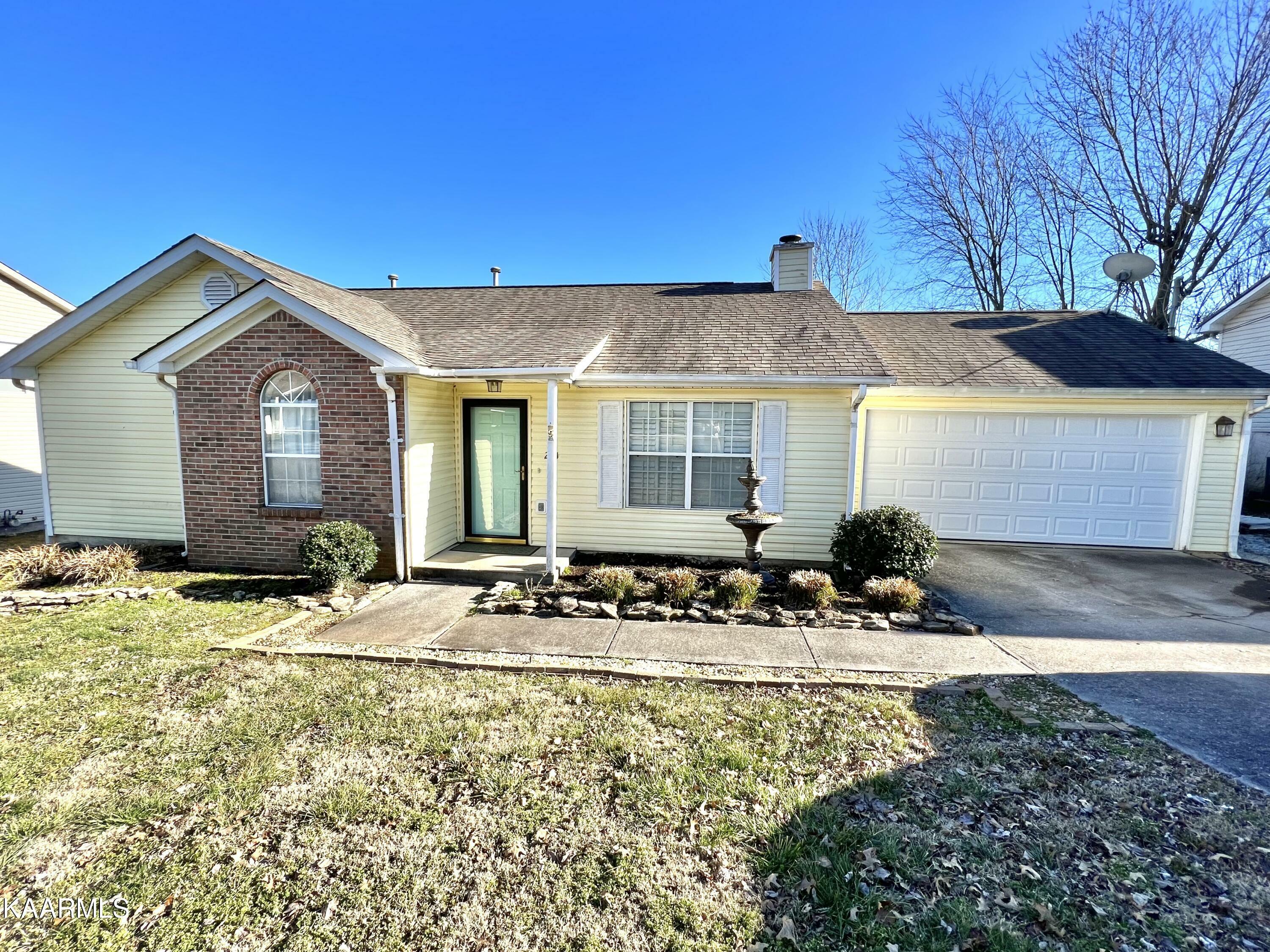 Property Photo: 2421 Bainbridge Way TN 37849