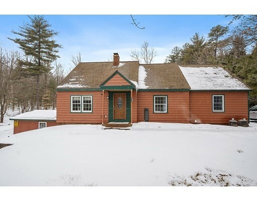 Property Photo:  89 Fitchburg Rd  MA 01469 