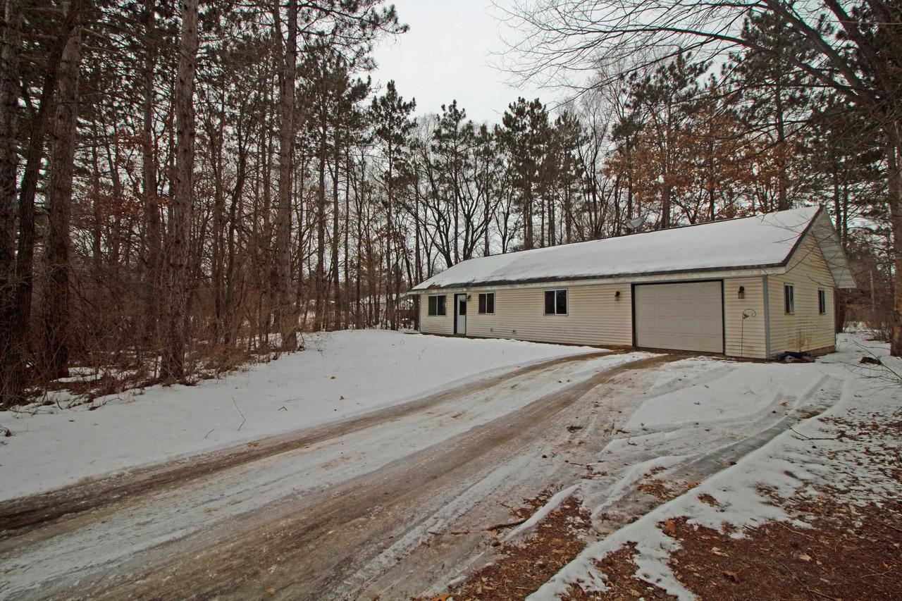 Property Photo:  6212 School Rd  WI 53503 