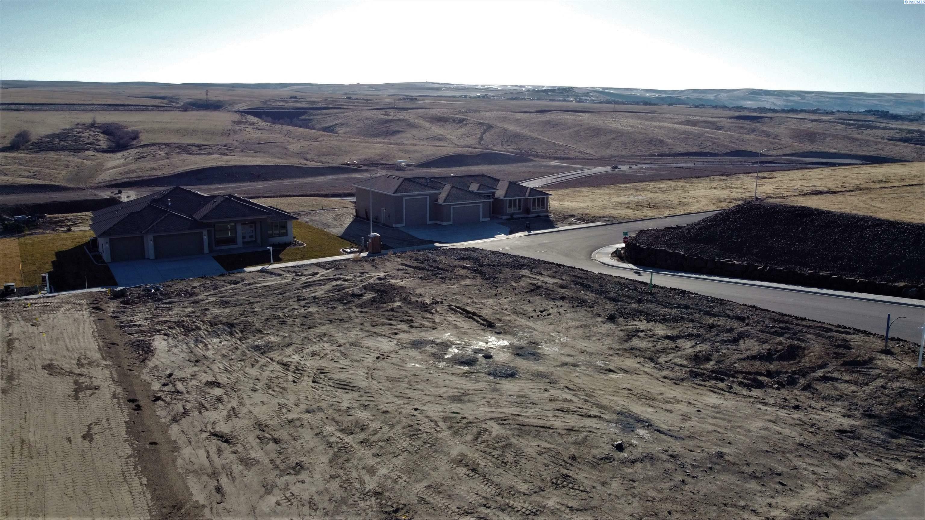 Property Photo:  7440 W 22nd Pl  WA 99338 