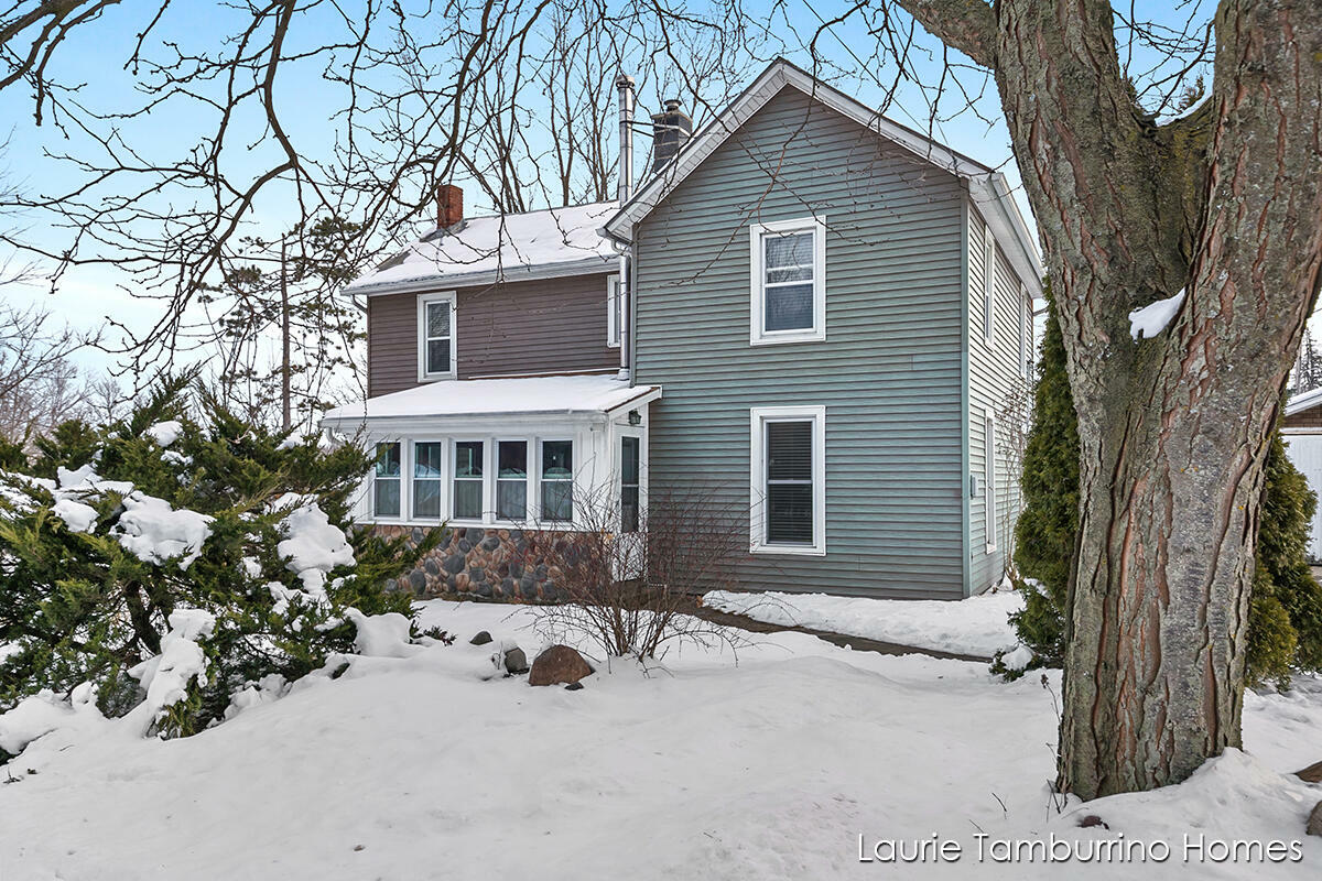 Property Photo:  128 Mill Street SE  MI 49316 