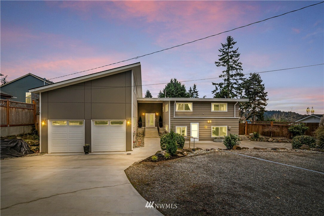 Property Photo:  8439 NE 177th Street  WA 98011 