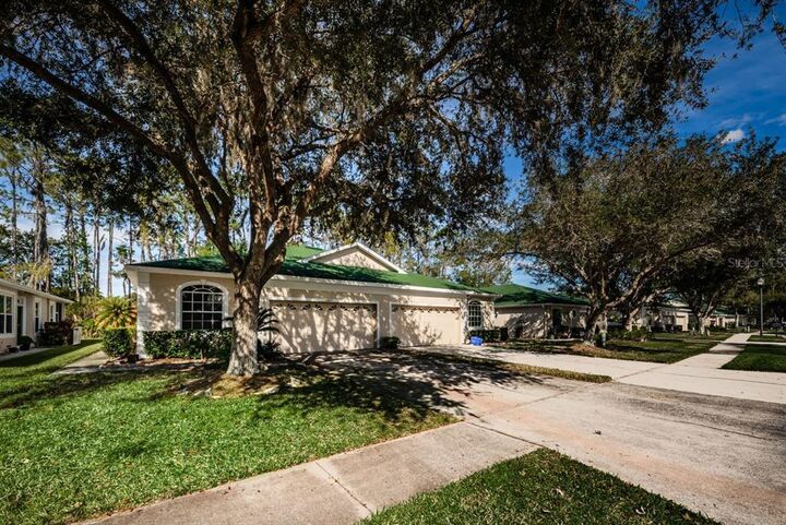 Property Photo: 34825 Double Eagle Court FL 33541