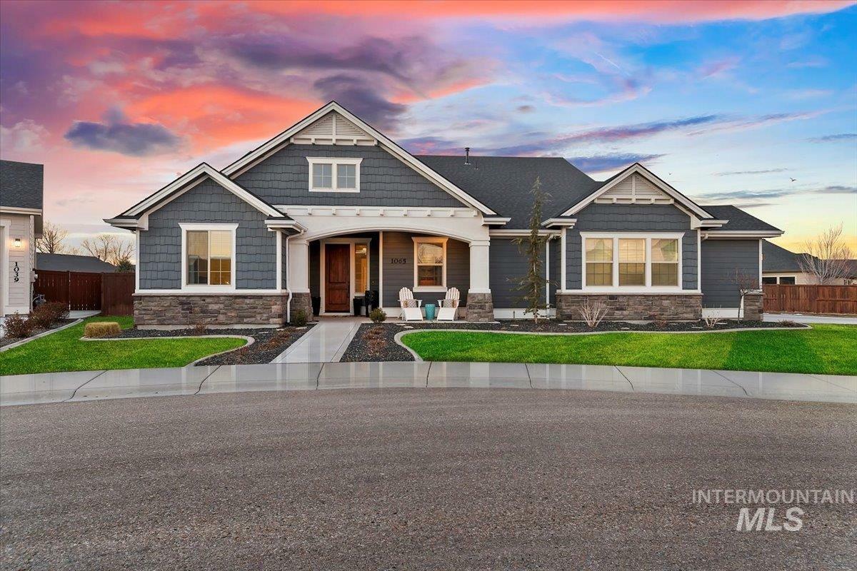 Property Photo:  1065 N Red Ash Wy  ID 83669 