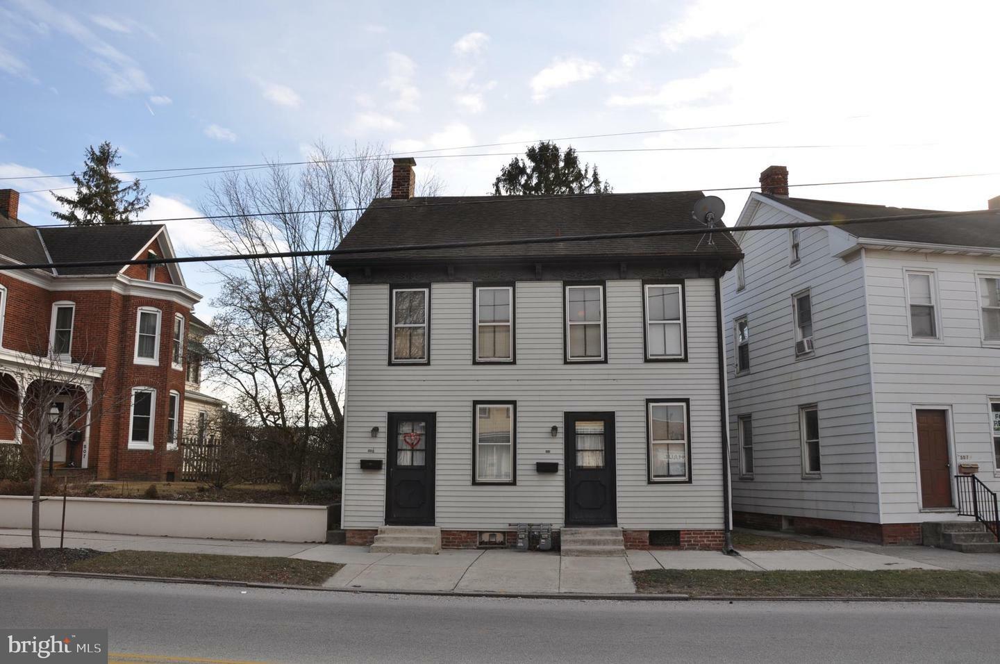 Property Photo:  503 York Street 5031/2  PA 17331 