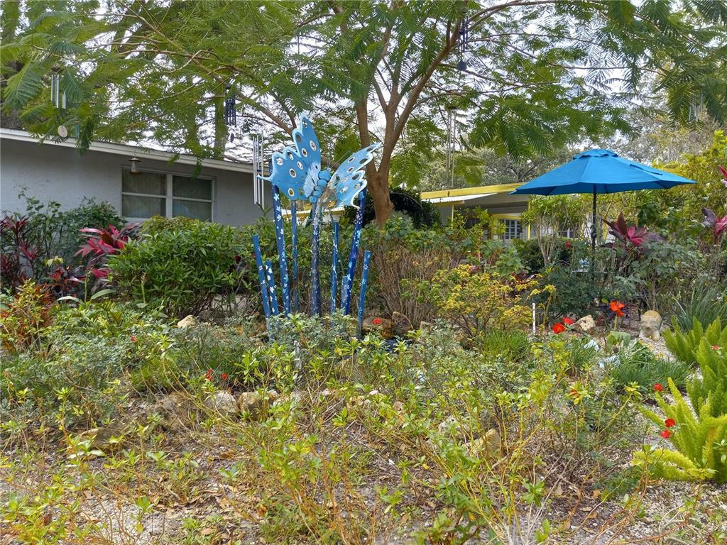 Property Photo:  2374 Arlington Street  FL 34239 