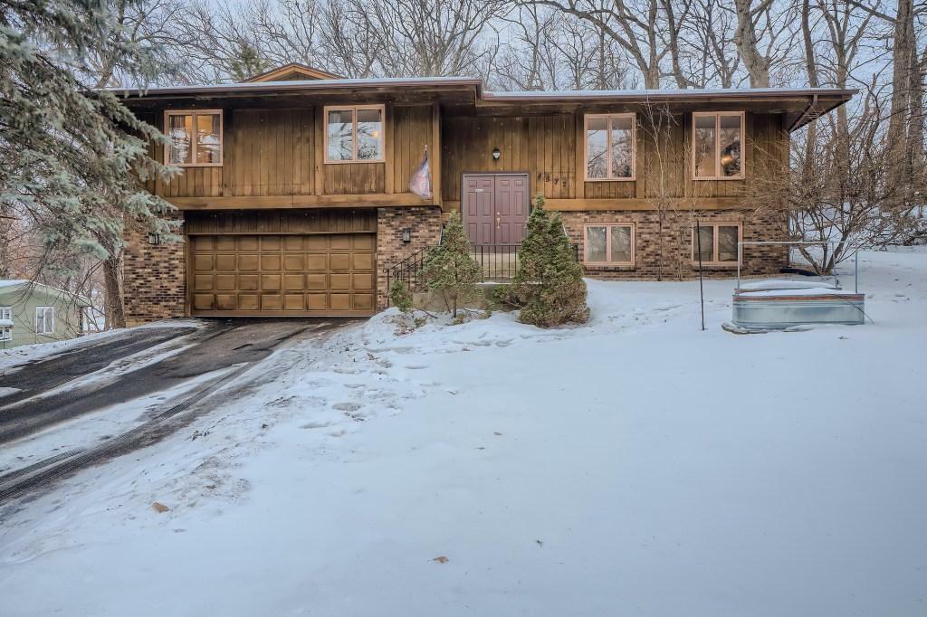 Property Photo:  4572 Ches Mar Drive  MN 55123 