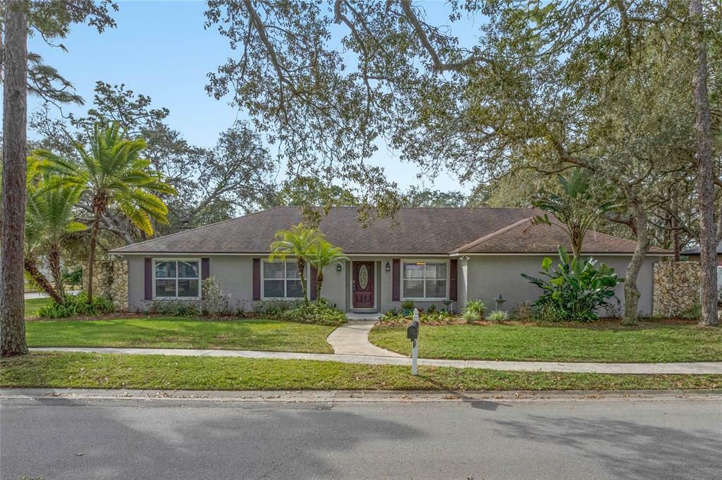 Property Photo:  401 N Sweetwater Boulevard  FL 32779 