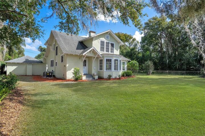 Property Photo: 2101 Sanford Avenue FL 32771