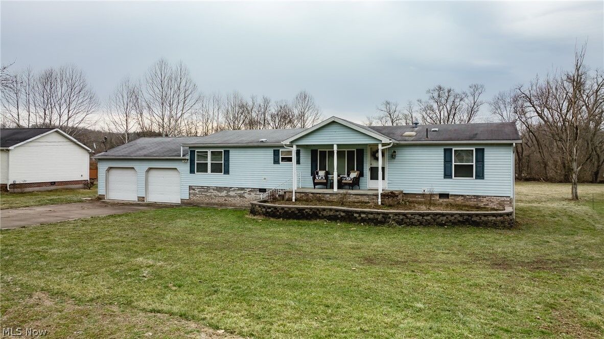 Property Photo: 60 Hannah Place Road OH 45714