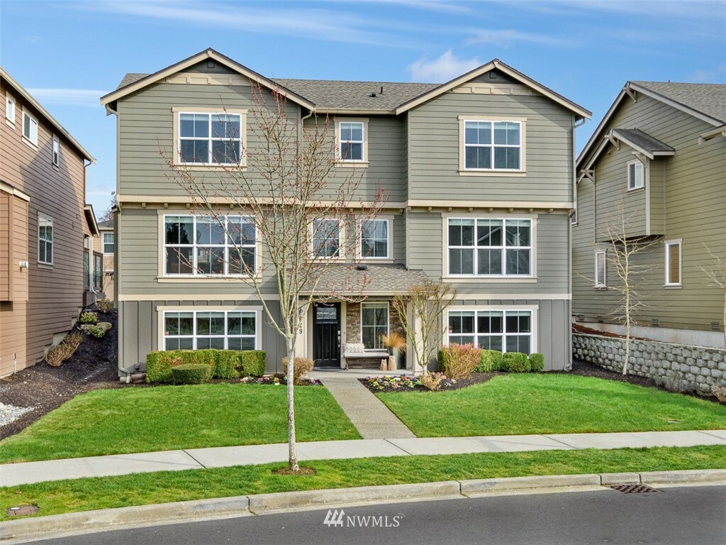 Property Photo: 629 Covington Avenue WA 98290