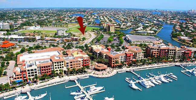 Property Photo: 870 Park Avenue FL 34145