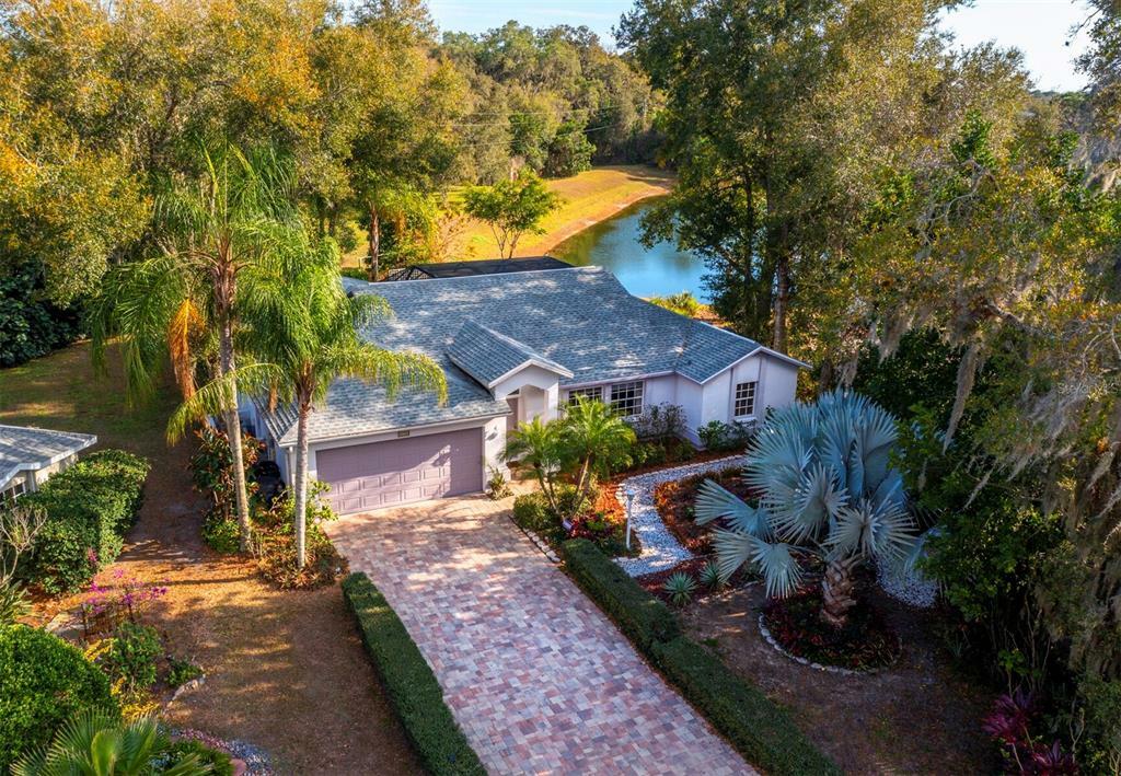 Property Photo: 4598 Hamlets Grove Drive FL 34235