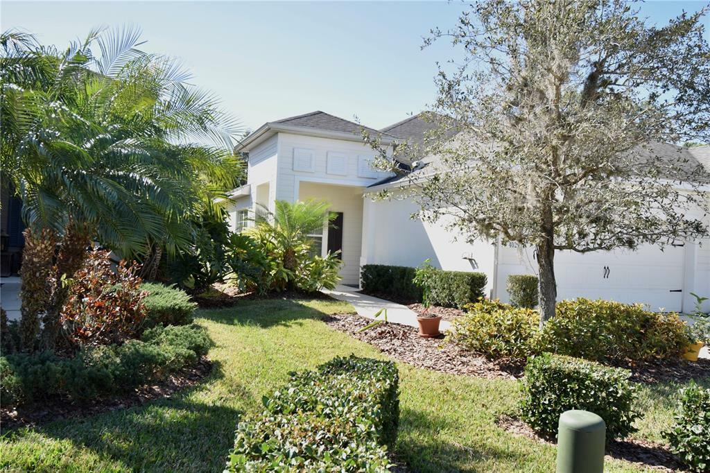 Property Photo:  4029 Wildgrass Place  FL 34219 