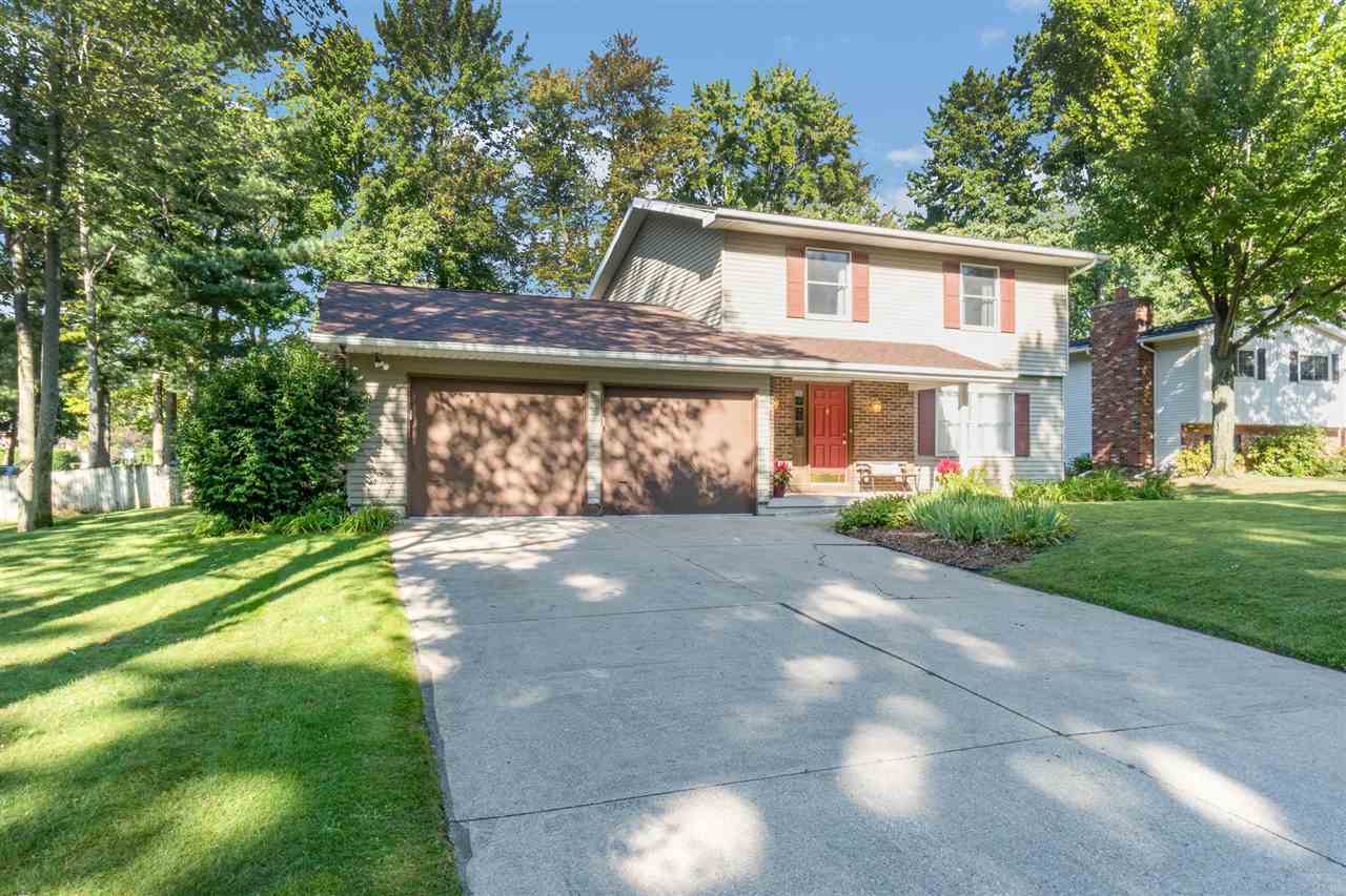 Property Photo:  5701 Lamplighter Lane  MI 48642 