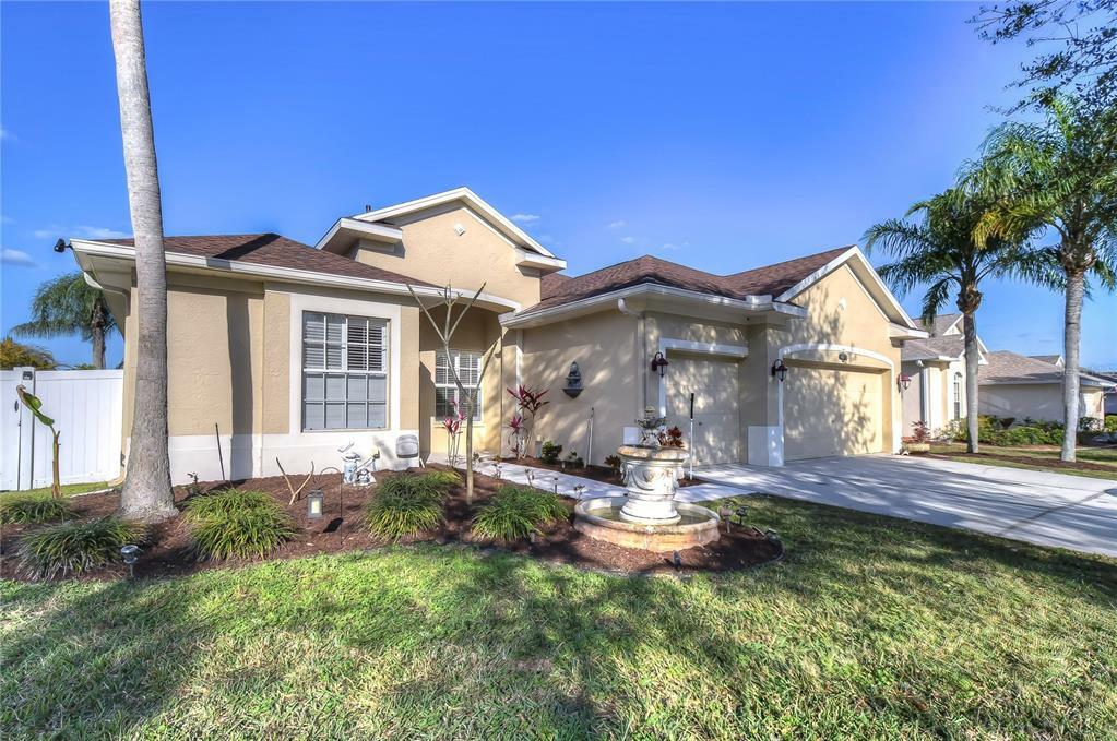 Property Photo:  3402 Williston Loop  FL 34639 